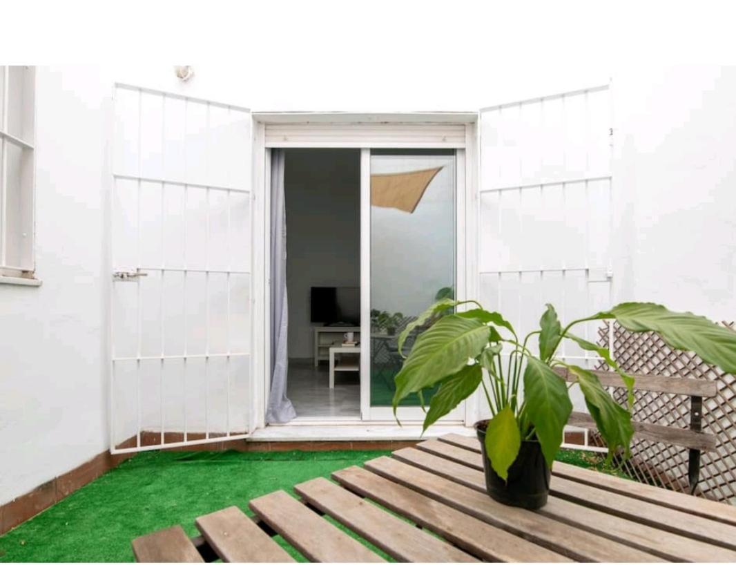 Casa De La Alameda Apartman Sevilla Kültér fotó